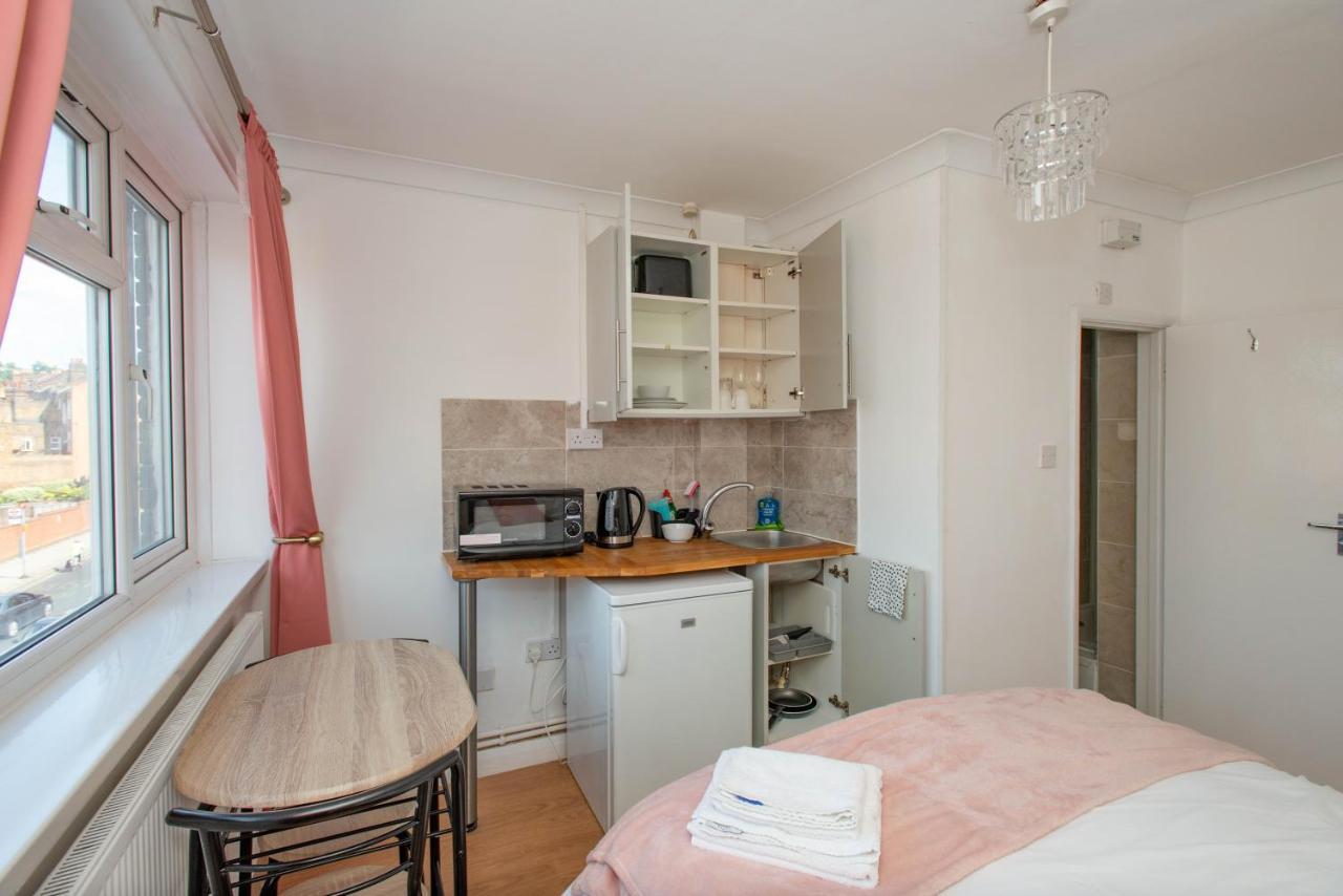 Modern Apartments In Bromley, Greater London Near Tesco And Sundridge Park Station מראה חיצוני תמונה