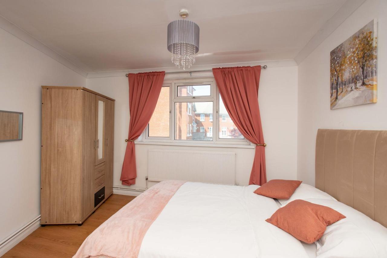Modern Apartments In Bromley, Greater London Near Tesco And Sundridge Park Station מראה חיצוני תמונה