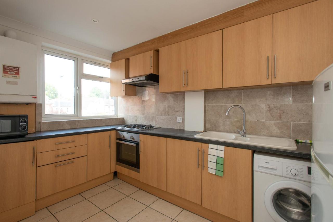 Modern Apartments In Bromley, Greater London Near Tesco And Sundridge Park Station מראה חיצוני תמונה